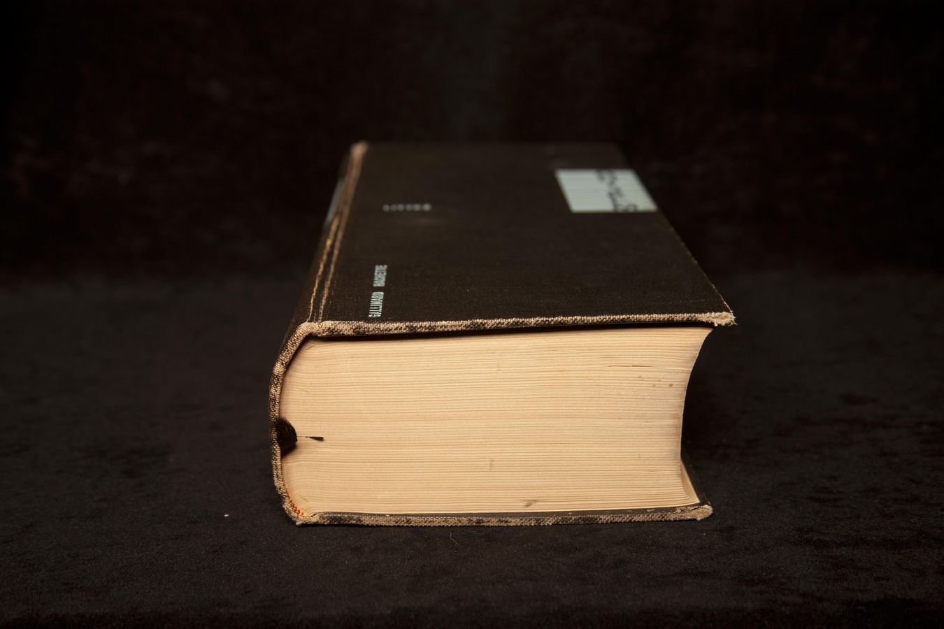 Page text (OCR generated): k Iﬁ‘.
..
“d...
9411?»: .53.; «$311!. .